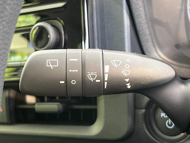 シエンタ ハイブリッドX 登録済み未使用車 セーフティセンス 電動スライドドア レーダークルーズコントロール アダプティブハイビーム 踏み間違い防止 オートエアコン スマートキー&プッシュスタート 電動格納ミラー(26枚目)