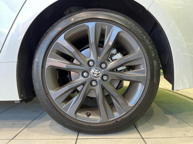 カローラツーリング ハイブリッド ダブルバイビー 純正10.5型ナビ バックカメラ 衝突被害軽減システム レーダークルーズ 禁煙車 ハーフレザーシート ドラレコ コーナーセンサー スマートキー LEDヘッド ETC2.0 純正17インチアルミ(25枚目)