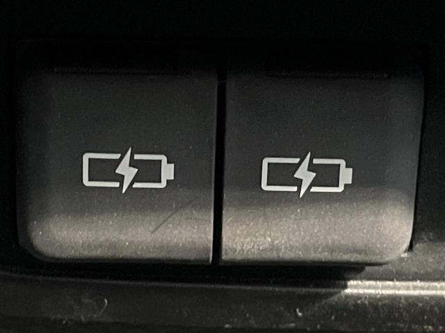 カローラツーリング ハイブリッド ダブルバイビー 純正10.5型ナビ バックカメラ 衝突被害軽減システム レーダークルーズ 禁煙車 ハーフレザーシート ドラレコ コーナーセンサー スマートキー LEDヘッド ETC2.0 純正17インチアルミ(45枚目)