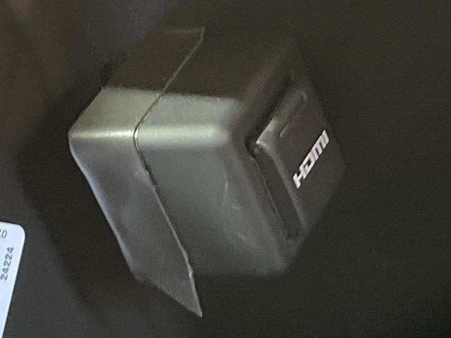 カローラツーリング ハイブリッド ダブルバイビー 純正10.5型ナビ バックカメラ 衝突被害軽減システム レーダークルーズ 禁煙車 ハーフレザーシート ドラレコ コーナーセンサー スマートキー LEDヘッド ETC2.0 純正17インチアルミ(51枚目)