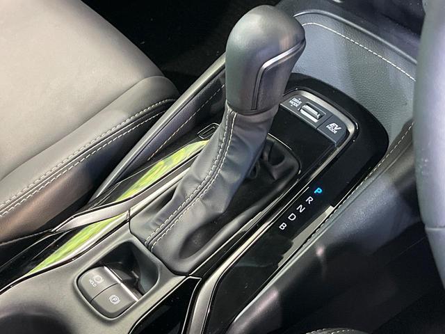 カローラツーリング ハイブリッド ダブルバイビー 純正10.5型ナビ バックカメラ 衝突被害軽減システム レーダークルーズ 禁煙車 ハーフレザーシート ドラレコ コーナーセンサー スマートキー LEDヘッド ETC2.0 純正17インチアルミ(56枚目)