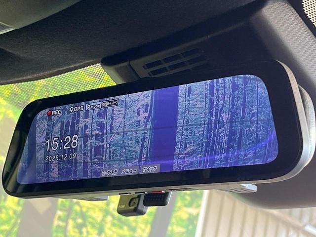 カローラツーリング ハイブリッド ダブルバイビー 純正10.5型ナビ バックカメラ 衝突被害軽減システム レーダークルーズ 禁煙車 ハーフレザーシート ドラレコ コーナーセンサー スマートキー LEDヘッド ETC2.0 純正17インチアルミ(68枚目)