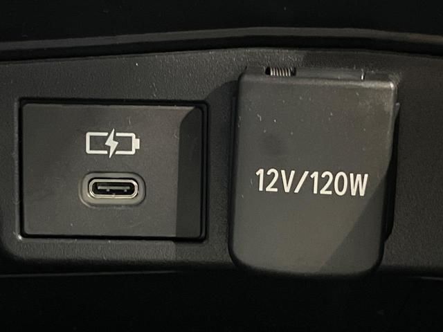 カローラツーリング ハイブリッド ダブルバイビー 純正10.5型ナビ バックカメラ 衝突被害軽減システム レーダークルーズ 禁煙車 ハーフレザーシート ドラレコ コーナーセンサー スマートキー LEDヘッド ETC2.0 純正17インチアルミ(71枚目)