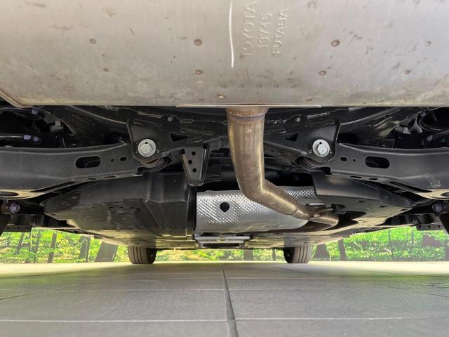 プリウス X 8型ディスプレイオーディオ バックカメラ 100V電源 衝突被害軽減システム レーダークルーズ 禁煙車 ドラレコ コーナーセンサー スマートキー LED ETC オートハイビーム(19枚目)