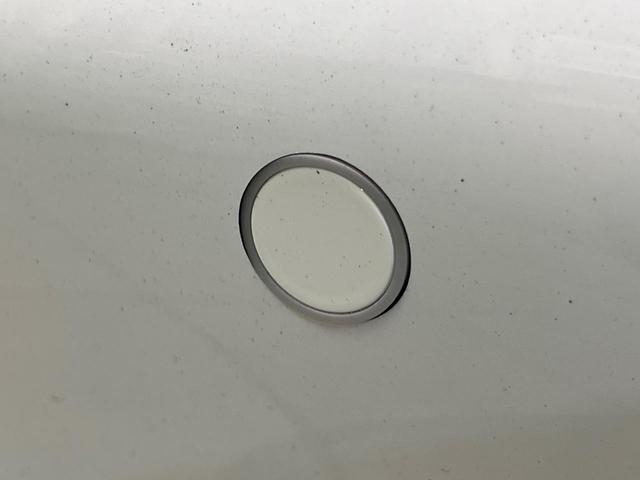 プリウス X 8型ディスプレイオーディオ バックカメラ 100V電源 衝突被害軽減システム レーダークルーズ 禁煙車 ドラレコ コーナーセンサー スマートキー LED ETC オートハイビーム(51枚目)