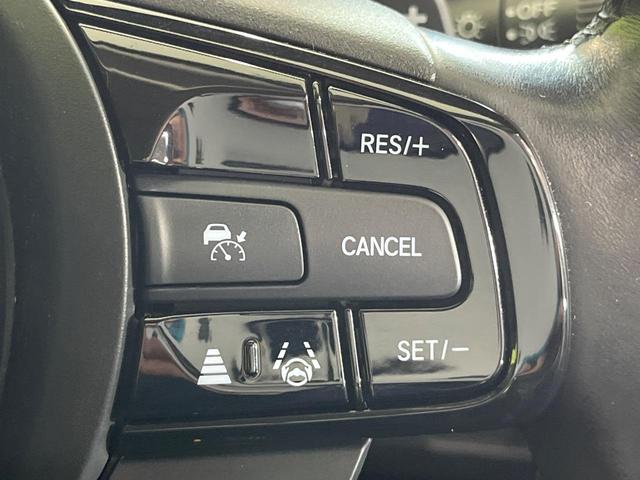 ヴェゼル e:HEV Z SDナビ バックカメラ 衝突被害軽減システム 禁煙車 電動リアゲート ハーフレザーシート ドラレコ コーナーセンサー スマートキー LEDヘッド ETC 純正18インチアルミ オートハイビーム(4枚目)