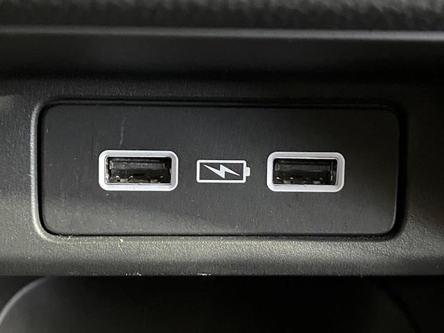 ヴェゼル e:HEV Z SDナビ バックカメラ 衝突被害軽減システム 禁煙車 電動リアゲート ハーフレザーシート ドラレコ コーナーセンサー スマートキー LEDヘッド ETC 純正18インチアルミ オートハイビーム(43枚目)