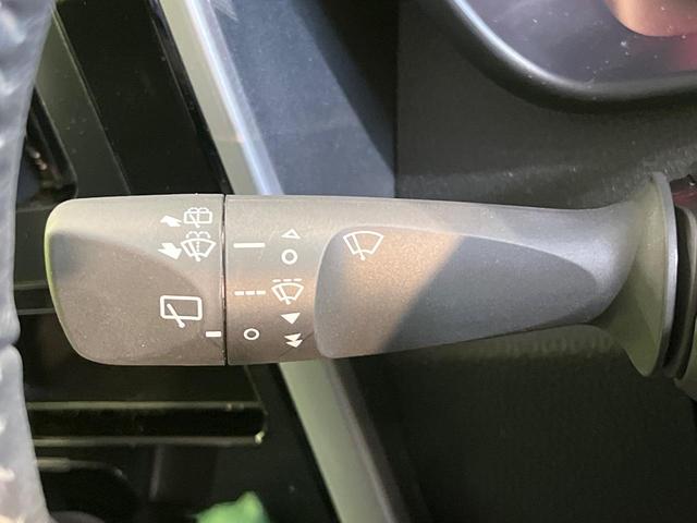 ルーミー カスタムG スマアシ SDナビ 両側電動スライドドア 前席シートヒーター バックカメラ 電子パーキング ドラレコ ETC コーナーセンサー アイドリングストップ ロールサンシェード 電動格納ミラー 禁煙車(32枚目)