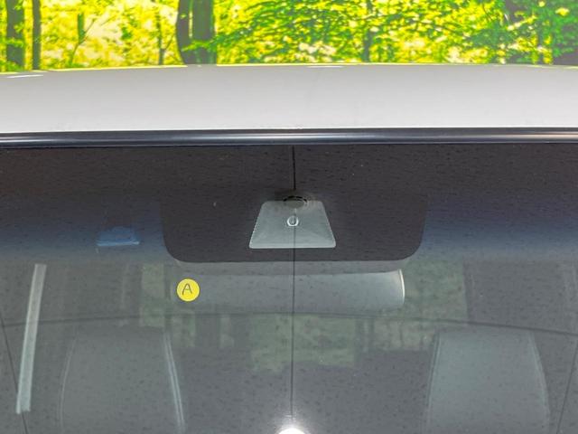 Ｎ－ＢＯＸカスタム Ｌターボ　ターボ　両側電動ドア　ＳＤナビ　バックカメラ　衝突被害軽減システム　禁煙車　ハーフレザーシート　ドラレコ　コーナーセンサー　スマートキー　ＬＥＤヘッド　ビルトインＥＴＣ　純正１５インチアルミ（7枚目）