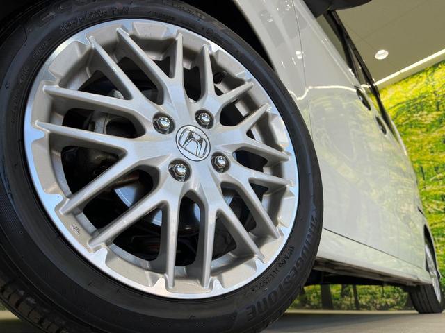 Ｎ－ＢＯＸカスタム Ｌターボ　ターボ　両側電動ドア　ＳＤナビ　バックカメラ　衝突被害軽減システム　禁煙車　ハーフレザーシート　ドラレコ　コーナーセンサー　スマートキー　ＬＥＤヘッド　ビルトインＥＴＣ　純正１５インチアルミ（13枚目）