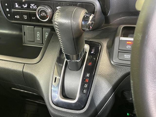 Ｎ－ＢＯＸカスタム Ｌターボ　ターボ　両側電動ドア　ＳＤナビ　バックカメラ　衝突被害軽減システム　禁煙車　ハーフレザーシート　ドラレコ　コーナーセンサー　スマートキー　ＬＥＤヘッド　ビルトインＥＴＣ　純正１５インチアルミ（21枚目）