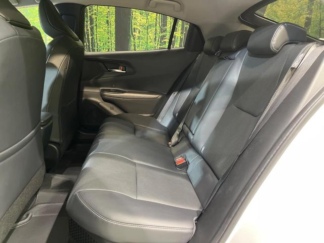 プリウス Ｚ　ガラスルーフ　フルエアロ　全周囲カメラ　衝突被害軽減システム　レーダークルーズ　禁煙車　電動リアゲート　ハーフレザーシート　前席シートエアコン　パワーシート　コーナーセンサー　スマートキー（46枚目）