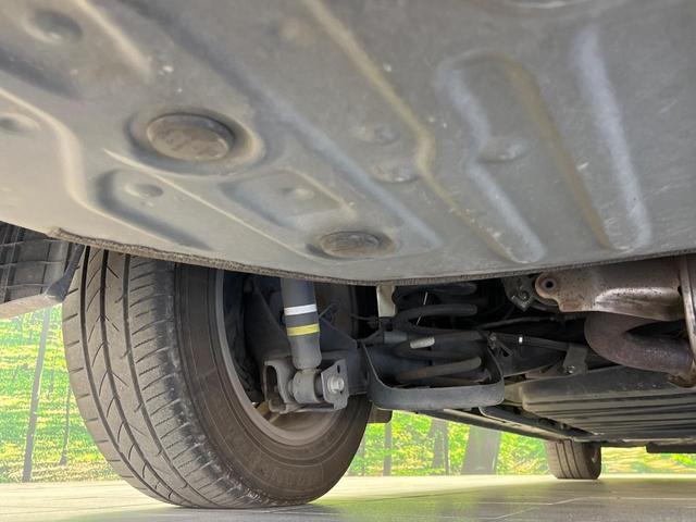 エスクァイア Gi 両側電動ドア 8インチナビ 後席モニター バックカメラ 衝突被害軽減システム 禁煙車 ドラレコ スマートキー LEDヘッド ETC クルコン 純正15インチアルミ オートハイビーム オートライト(65枚目)