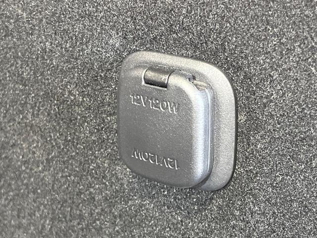 CX-60 XD エクスクルーシブモード ターボ ディーゼル(軽油) ガラスルーフ マツダコネクト12.3ナビ 全周囲カメラ 衝突軽減システム レーダークルーズ 禁煙車 電動リアゲート レザーシート 全席シートヒーター 前席シートエアコン(46枚目)