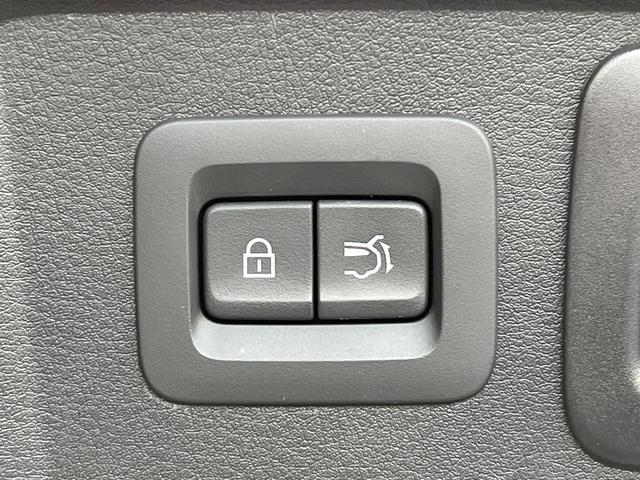 CX-60 XD エクスクルーシブモード ターボ ディーゼル(軽油) ガラスルーフ マツダコネクト12.3ナビ 全周囲カメラ 衝突軽減システム レーダークルーズ 禁煙車 電動リアゲート レザーシート 全席シートヒーター 前席シートエアコン(69枚目)