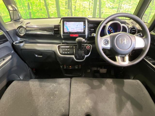 Ｎ－ＢＯＸカスタム Ｇ　ＳＳパッケージ　電動スライドドア　純正ナビ　禁煙車　シートヒーター　バックカメラ　スマートキー　ＨＩＤヘッド　ビルトインＥＴＣ　純正１４インチアルミ　オートエアコン　Ｂｌｕｅｔｏｏｔｈ　ＣＤ（2枚目）