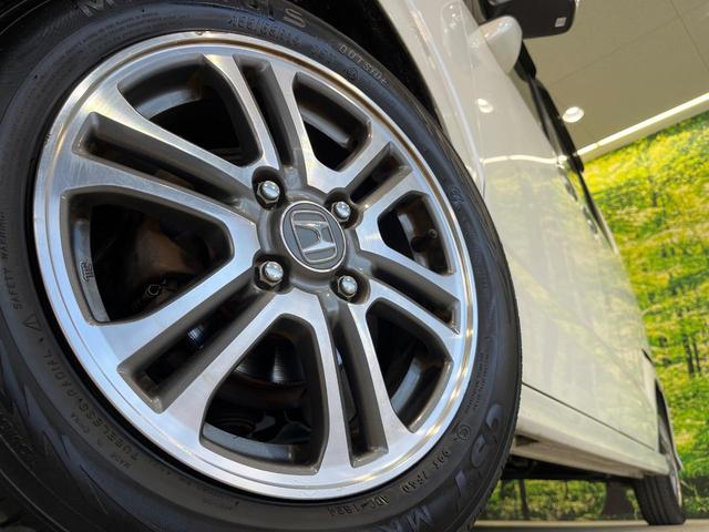 Ｎ－ＢＯＸカスタム Ｇ　ＳＳパッケージ　電動スライドドア　純正ナビ　禁煙車　シートヒーター　バックカメラ　スマートキー　ＨＩＤヘッド　ビルトインＥＴＣ　純正１４インチアルミ　オートエアコン　Ｂｌｕｅｔｏｏｔｈ　ＣＤ（13枚目）