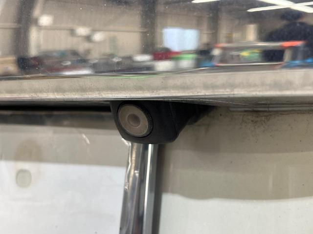 Ｎ－ＢＯＸカスタム Ｇ　ＳＳパッケージ　電動スライドドア　純正ナビ　禁煙車　シートヒーター　バックカメラ　スマートキー　ＨＩＤヘッド　ビルトインＥＴＣ　純正１４インチアルミ　オートエアコン　Ｂｌｕｅｔｏｏｔｈ　ＣＤ（56枚目）