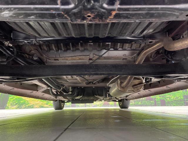 Ｎ－ＯＮＥ プレミアム・Ｌパッケージ　純正ＳＤナビ　禁煙車　スマートキー　ＨＩＤヘッド　ＥＴＣ　純正１４インチアルミ　オートライト　オートエアコン　Ｂｌｕｅｔｏｏｔｈ　ＣＤ　ＤＶＤ再生　地デジ（19枚目）