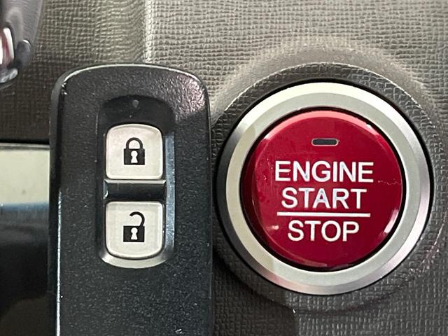 Ｎ－ＯＮＥ Ｇ・Ｌパッケージ　純正ディスプレイオーディオ　バックカメラ　スマートキー　ＨＩＤヘッド　ＥＴＣ　オートライト　オートエアコン　ＣＤ　ＨＤＭＩ入力　横滑り防止（6枚目）