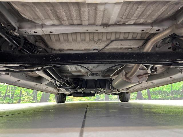 Ｎ－ＯＮＥ Ｇ・Ｌパッケージ　純正ディスプレイオーディオ　バックカメラ　スマートキー　ＨＩＤヘッド　ＥＴＣ　オートライト　オートエアコン　ＣＤ　ＨＤＭＩ入力　横滑り防止（19枚目）