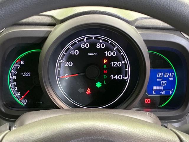 Ｎ－ＯＮＥ Ｇ・Ｌパッケージ　純正ディスプレイオーディオ　バックカメラ　スマートキー　ＨＩＤヘッド　ＥＴＣ　オートライト　オートエアコン　ＣＤ　ＨＤＭＩ入力　横滑り防止（33枚目）