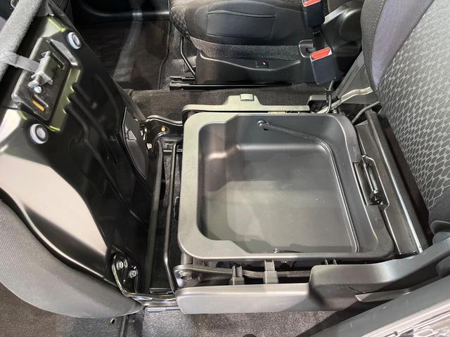 ソリオバンディット ハイブリッドＭＶ　電動スライドドア　ＳＤナビ　バックカメラ　衝突被害軽減システム　シートヒーター　禁煙車　スマートキー　ＬＥＤヘッド　ＥＴＣ　クルコン　純正１５インチアルミ　車線逸脱警報　オートライト　オートエアコン（43枚目）