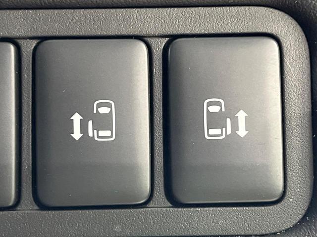 デリカＤ：５ Ｐ　４ＷＤ　ディーゼル　両側電動ドア　純正１０型ナビ　バックカメラ　衝突被害軽減　シートヒーター　レーダークルーズ　禁煙車　電動リアゲート　パワーシート　ドラレコ　コーナーセンサー　スマートキー（5枚目）