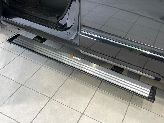 デリカＤ：５ Ｐ　４ＷＤ　ディーゼル　両側電動ドア　純正１０型ナビ　バックカメラ　衝突被害軽減　シートヒーター　レーダークルーズ　禁煙車　電動リアゲート　パワーシート　ドラレコ　コーナーセンサー　スマートキー（6枚目）