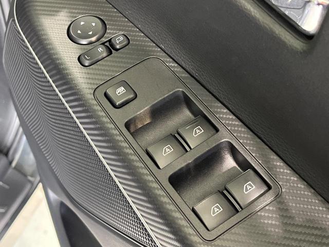 デリカＤ：５ Ｐ　４ＷＤ　ディーゼル　両側電動ドア　純正１０型ナビ　バックカメラ　衝突被害軽減　シートヒーター　レーダークルーズ　禁煙車　電動リアゲート　パワーシート　ドラレコ　コーナーセンサー　スマートキー（51枚目）