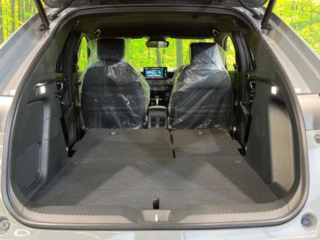 ヴェゼル ｅ：ＨＥＶ　ＲＳ　純正９インチナビ　全周囲カメラ　ホンダセンシング　アダプティブクルーズコントロール　クリアランスソナー　オートマチックハイビーム　シートヒーター　パワーバックドア　フルセグＴＶ　ＥＴＣ（10枚目）