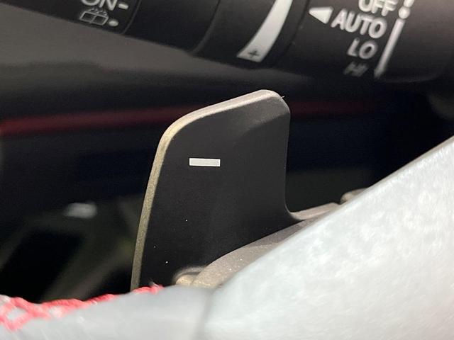 ヴェゼル ｅ：ＨＥＶ　ＲＳ　純正９インチナビ　全周囲カメラ　ホンダセンシング　アダプティブクルーズコントロール　クリアランスソナー　オートマチックハイビーム　シートヒーター　パワーバックドア　フルセグＴＶ　ＥＴＣ（31枚目）