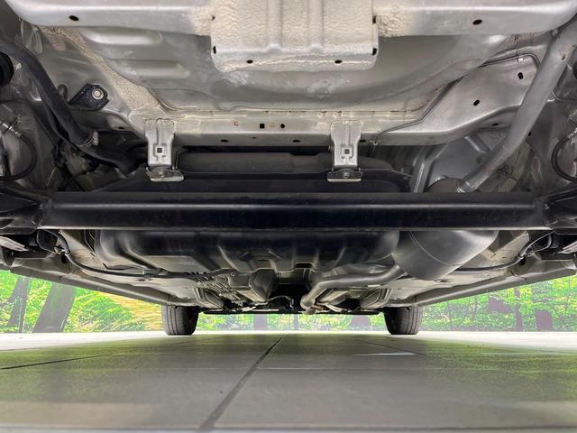 パッソ Ｘ　クツロギ　純正ナビ　バックカメラ　禁煙車　スマートキー　ＥＴＣ　Ｂｌｕｅｔｏｏｔｈ　ＣＤ　スペアタイヤ　パワーウィンドウ　プライバシーガラス　ドアバイザー（19枚目）