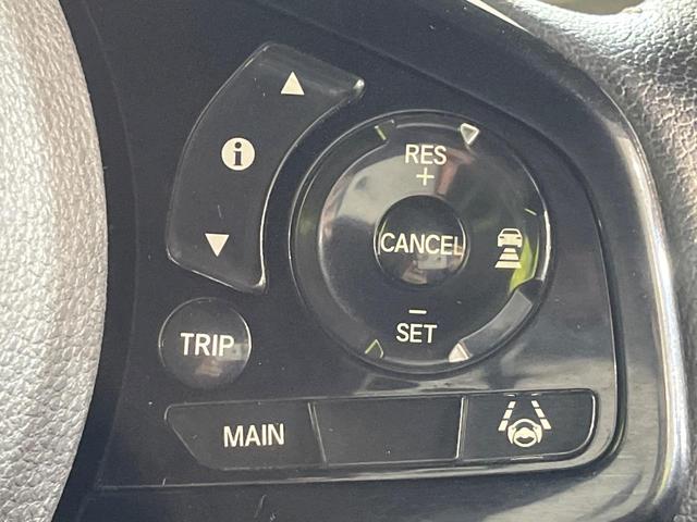 Ｎ－ＢＯＸカスタム Ｌターボ　純正８インチナビ　バックカメラ　両側パワースライドドア　アダプティブクルーズコントロール　シートヒーター　クリアランスソナー　ＥＴＣ　オートライト　ＬＥＤヘッドライト　フルセグＴＶ　ハーフレザー（6枚目）