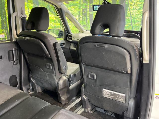 セレナ ハイウェイスターＶ　純正１０インチナビ　プロパイロット　全周囲カメラ　両側パワースライドドア　衝突軽減システム　クリアランスソナー　オートマチックハイビーム　ＬＥＤヘッドライト　左右独立オートエアコン（42枚目）