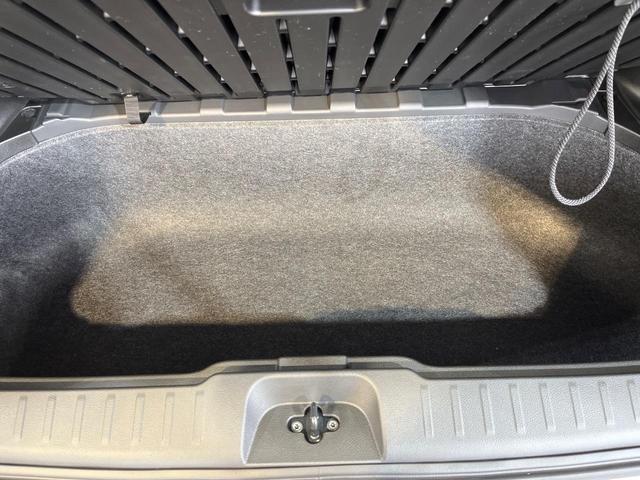 セレナ ハイウェイスターＶ　登録済未使用車　純正２．３インチナビ　全周囲カメラ　両側電動スライドドア　衝突軽減システム　プロパイロット　ＥＴＣ　ブラインドスポットモニター　デジタルインナーミラー　コーナーセンサー（44枚目）