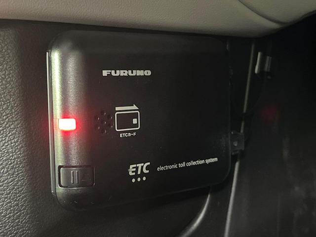 スイフト ＸＧ　ＳＤナビ　バックカメラ　衝突被害軽減システム　レーダークルーズ　禁煙車　コーナーセンサー　スマートキー　ＬＥＤヘッド　ＥＴＣ　オートハイビーム　オートライト　オートエアコン　Ｂｌｕｅｔｏｏｔｈ（36枚目）