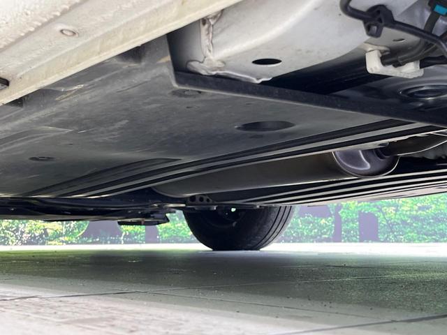 スイフト ＸＧ　ＳＤナビ　バックカメラ　衝突被害軽減システム　レーダークルーズ　禁煙車　コーナーセンサー　スマートキー　ＬＥＤヘッド　ＥＴＣ　オートハイビーム　オートライト　オートエアコン　Ｂｌｕｅｔｏｏｔｈ（57枚目）