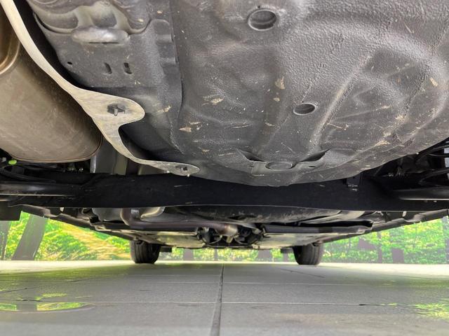 ノート Ｘ　ＳＤナビ　バックカメラ　衝突被害軽減システム　ＥＴＣ　スマートキー　クリアランスソナー　オートライト　Ｂｌｕｅｔｏｏｔｈ接続　電動格納ミラー　オートエアコン　盗難防止システム　衝突安全ボディ（19枚目）