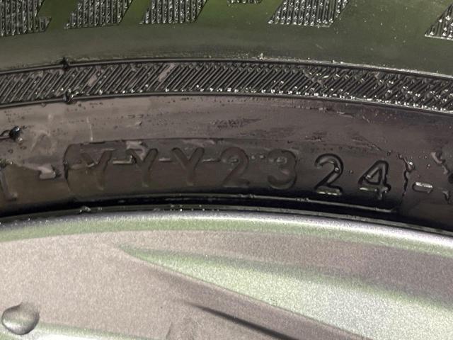 ノート Ｘ　ＳＤナビ　バックカメラ　衝突被害軽減システム　ＥＴＣ　スマートキー　クリアランスソナー　オートライト　Ｂｌｕｅｔｏｏｔｈ接続　電動格納ミラー　オートエアコン　盗難防止システム　衝突安全ボディ（51枚目）