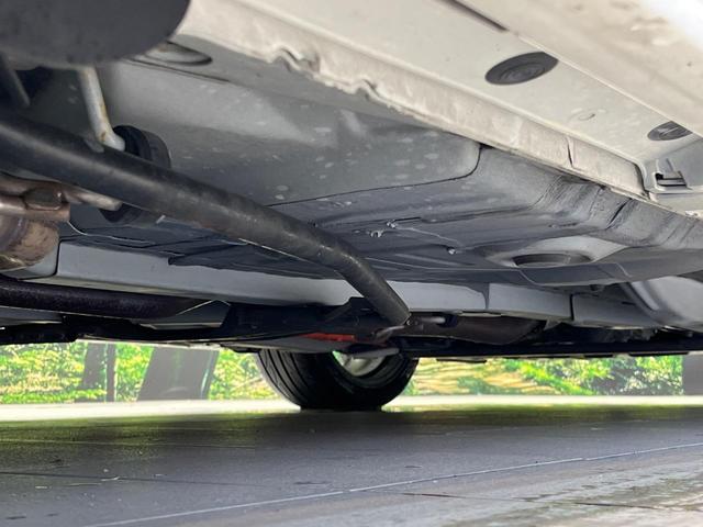 アクア Ｇ　Ｇ’ｓ　純正ＳＤナビ　バックカメラ　禁煙車　ハーフレザーシート　スマートキー　ＬＥＤヘッド　ビルトインＥＴＣ　クルコン　純正１７インチアルミ　オートハイビーム　オートライト　オートエアコン（56枚目）