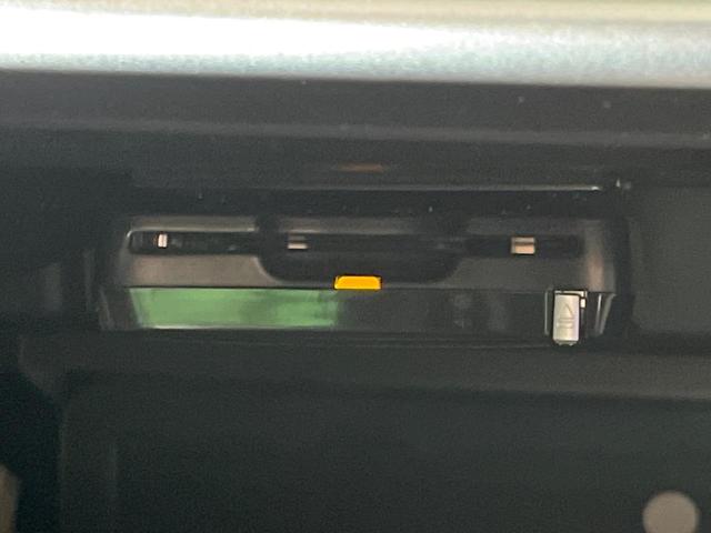 インプレッサスポーツ 2.0i-Lアイサイト 純正SDナビ バックカメラ 衝突被害軽減システム レーダークルーズ 禁煙車 スマートキー LEDヘッド ETC 純正17インチアルミ オートハイビーム 車線逸脱警報(7枚目)