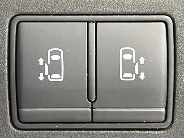 セレナ e-パワー ハイウェイスターV 両側電動ドア 純正9型ナビ 全周囲カメラ 寒冷地仕様 プロパイロット 禁煙車 ドラレコ コーナーセンサー シートヒーター ステアリングヒーター LEDヘッド ビルトインETC 純正15インチアルミ(6枚目)