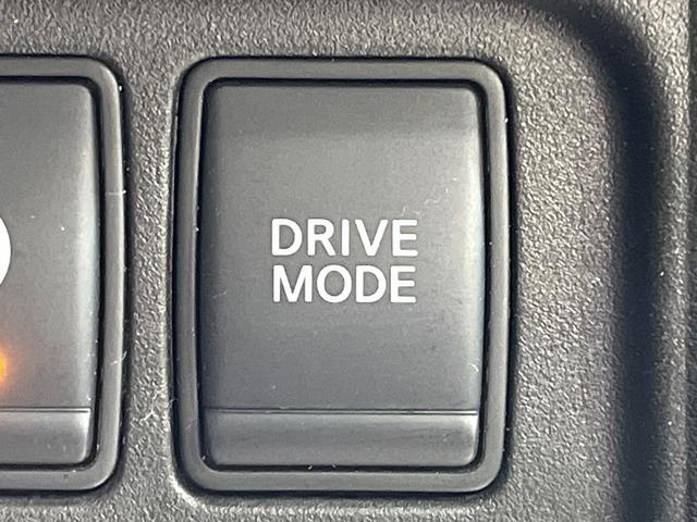 セレナ e-パワー ハイウェイスターV 両側電動ドア 純正9型ナビ 全周囲カメラ 寒冷地仕様 プロパイロット 禁煙車 ドラレコ コーナーセンサー シートヒーター ステアリングヒーター LEDヘッド ビルトインETC 純正15インチアルミ(36枚目)