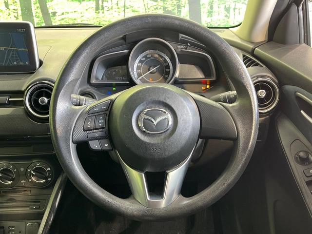 デミオ ＸＤ　ターボ　マツダコネクトナビ　バックカメラ　禁煙車　スマートキー　ビルトインＥＴＣ　純正１５インチアルミ　Ｂｌｕｅｔｏｏｔｈ　ＣＤ　ＤＶＤ再生　フルセグ　アイドリングストップ（11枚目）