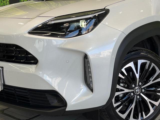 ヤリスクロス ハイブリッドＺ　純正８型ナビ　全周囲カメラ　衝突被害軽減システム　レーダークルーズ　禁煙車　電動リアゲート　シートヒーター　パワーシート　ドラレコ　コーナーセンサー　スマートキー　ＬＥＤヘッド　ＥＴＣ２．０（11枚目）