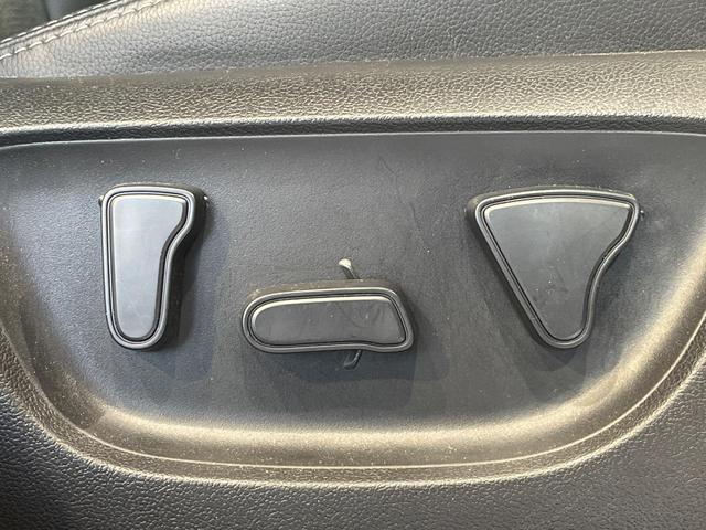 ヤリスクロス ハイブリッドＺ　純正８型ナビ　全周囲カメラ　衝突被害軽減システム　レーダークルーズ　禁煙車　電動リアゲート　シートヒーター　パワーシート　ドラレコ　コーナーセンサー　スマートキー　ＬＥＤヘッド　ＥＴＣ２．０（45枚目）