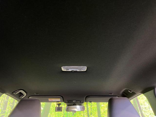 ヤリスクロス ハイブリッドＺ　純正８型ナビ　全周囲カメラ　衝突被害軽減システム　レーダークルーズ　禁煙車　電動リアゲート　シートヒーター　パワーシート　ドラレコ　コーナーセンサー　スマートキー　ＬＥＤヘッド　ＥＴＣ２．０（50枚目）