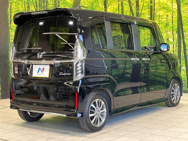 Ｎ－ＢＯＸカスタム Ｌ　電動スライドドア　純正８インチナビ　バックカメラ　衝突被害軽減システム　禁煙車　ドラレコ　コーナーセンサー　スマートキー　ＬＥＤヘッド　ビルトインＥＴＣ　純正１４インチアルミ　オートハイビーム（17枚目）