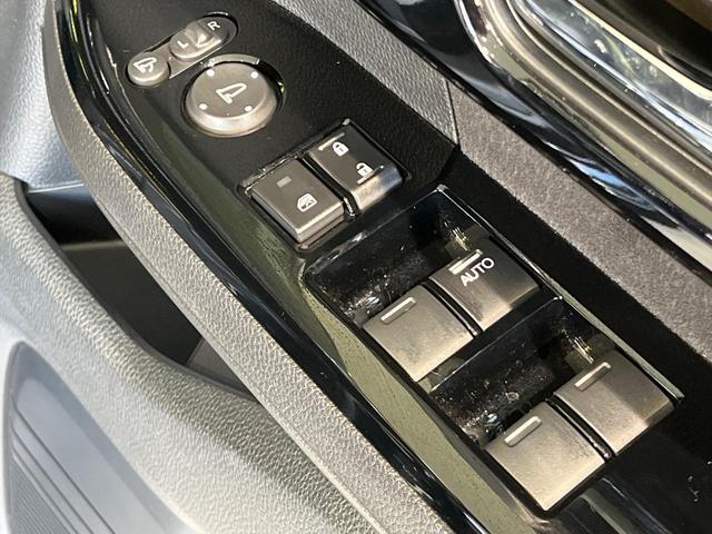 Ｎ－ＢＯＸカスタム Ｌ　電動スライドドア　純正８インチナビ　バックカメラ　衝突被害軽減システム　禁煙車　ドラレコ　コーナーセンサー　スマートキー　ＬＥＤヘッド　ビルトインＥＴＣ　純正１４インチアルミ　オートハイビーム（41枚目）